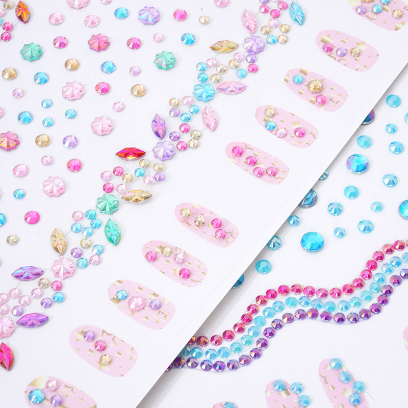 Nagelarmband Strassstickers Ze - Rhinestone Nail Gem recensie en prijs